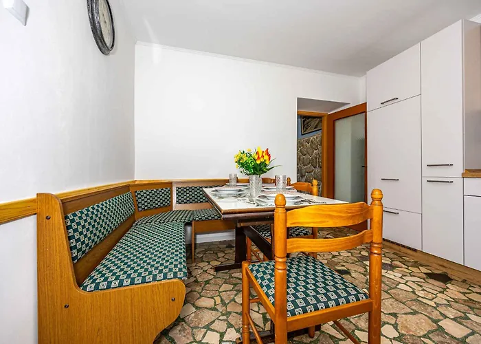 Сasa de vacaciones In 42935 Grižane